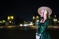 Rack  Framboise / photo: Dom Secher / latex designer: Mademoiselle Ilo / Concorde Doll / 24