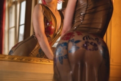 Rack Framboise /  photo: Kajko Von Enstein / latex: Fetish Fantaisies / 4