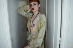 Rack Framboise / photo: Marco Helena / kimono: Honey Vanity / Intime Underground / 17