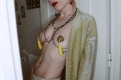 Rack Framboise / photo: Marco Helena / kimono: Honey Vanity / Intime Underground / 15